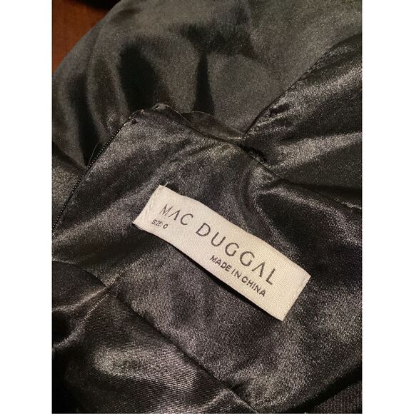 Mac Duggal Black Ruffle Shoulder V-Neck Chiffon Gown - Picture 12 of 14